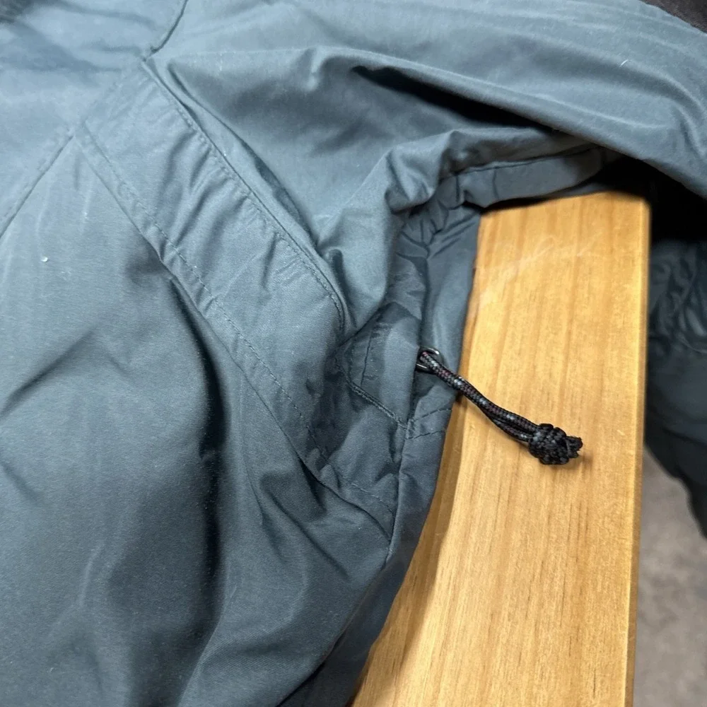Columbia Sportswear Company this vintage